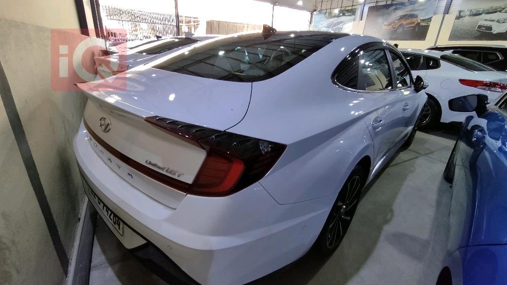 هيونداي سوناتا